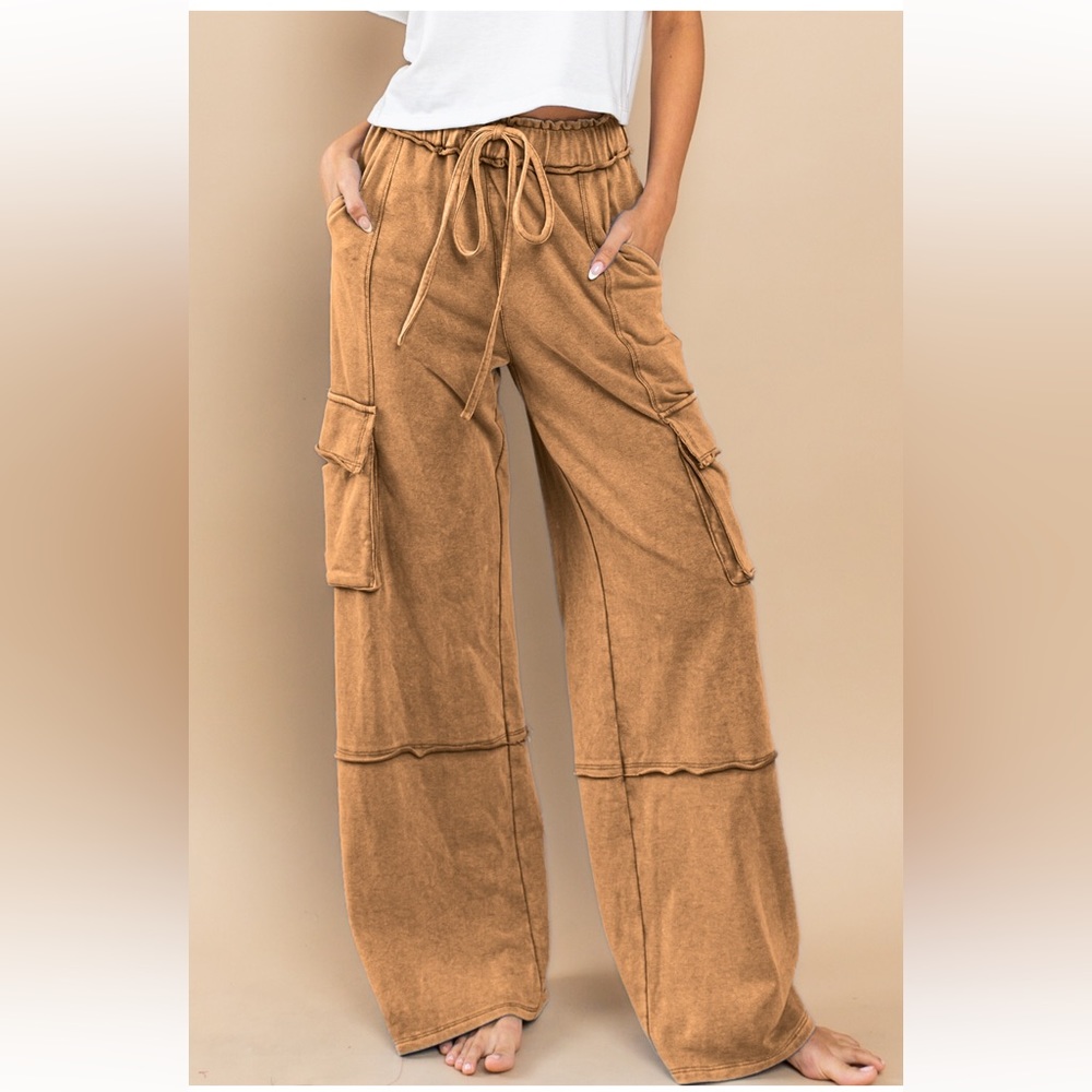 ✨RESTOCKED✨Mineral Washed French Terry Cargo Pants - Picture 2 of 2